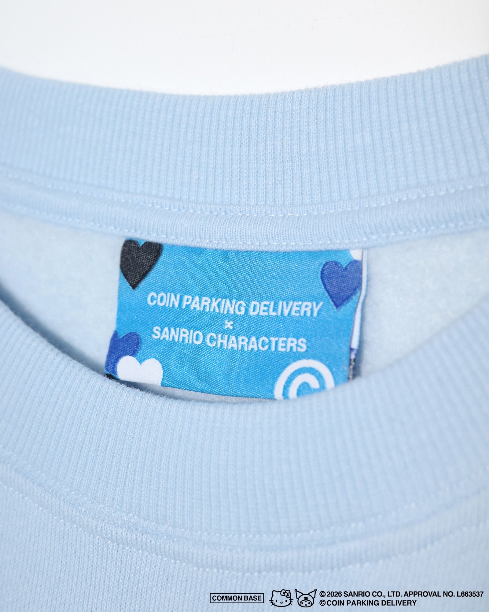 [On sale from 8:00 PM on January 31st] COIN PARKING DELIVERY × SANRIO CHARACTERS PATCHWORK SWEATSHIRT CPDSC-KT14 LIGHT BLUE