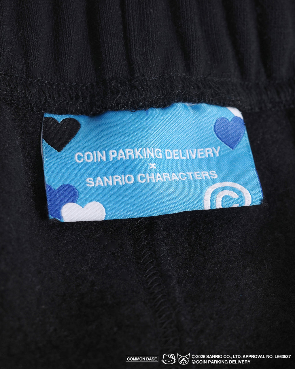 [On sale from 8:00 PM on January 31st] COIN PARKING DELIVERY × SANRIO CHARACTERS PATCHWORK SWEAT PANTS CPDSC-KT15 BLACK