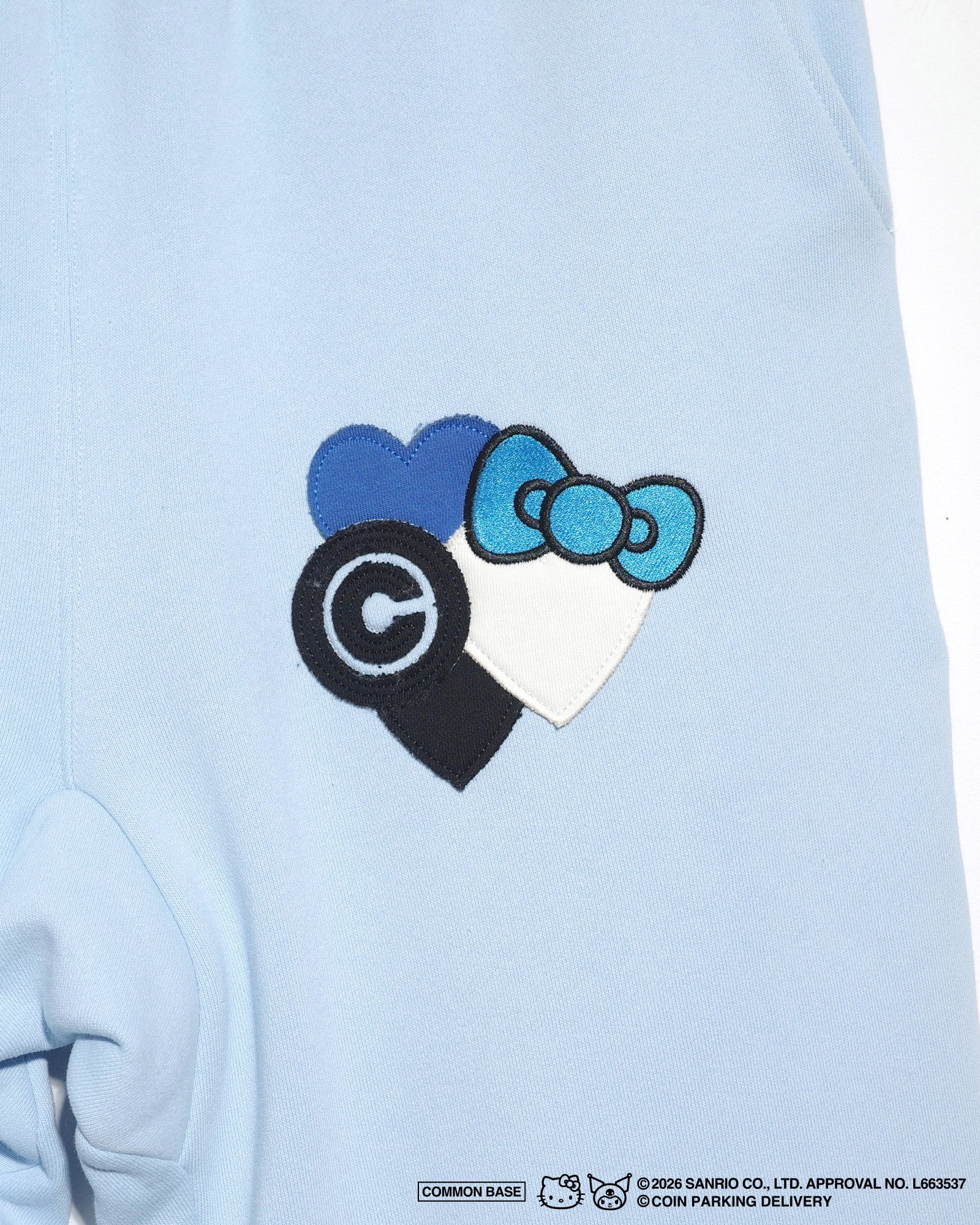 [On sale from 8:00 PM on January 31st] COIN PARKING DELIVERY × SANRIO CHARACTERS PATCHWORK SWEAT PANTS CPDSC-KT15 LIGHT BLUE