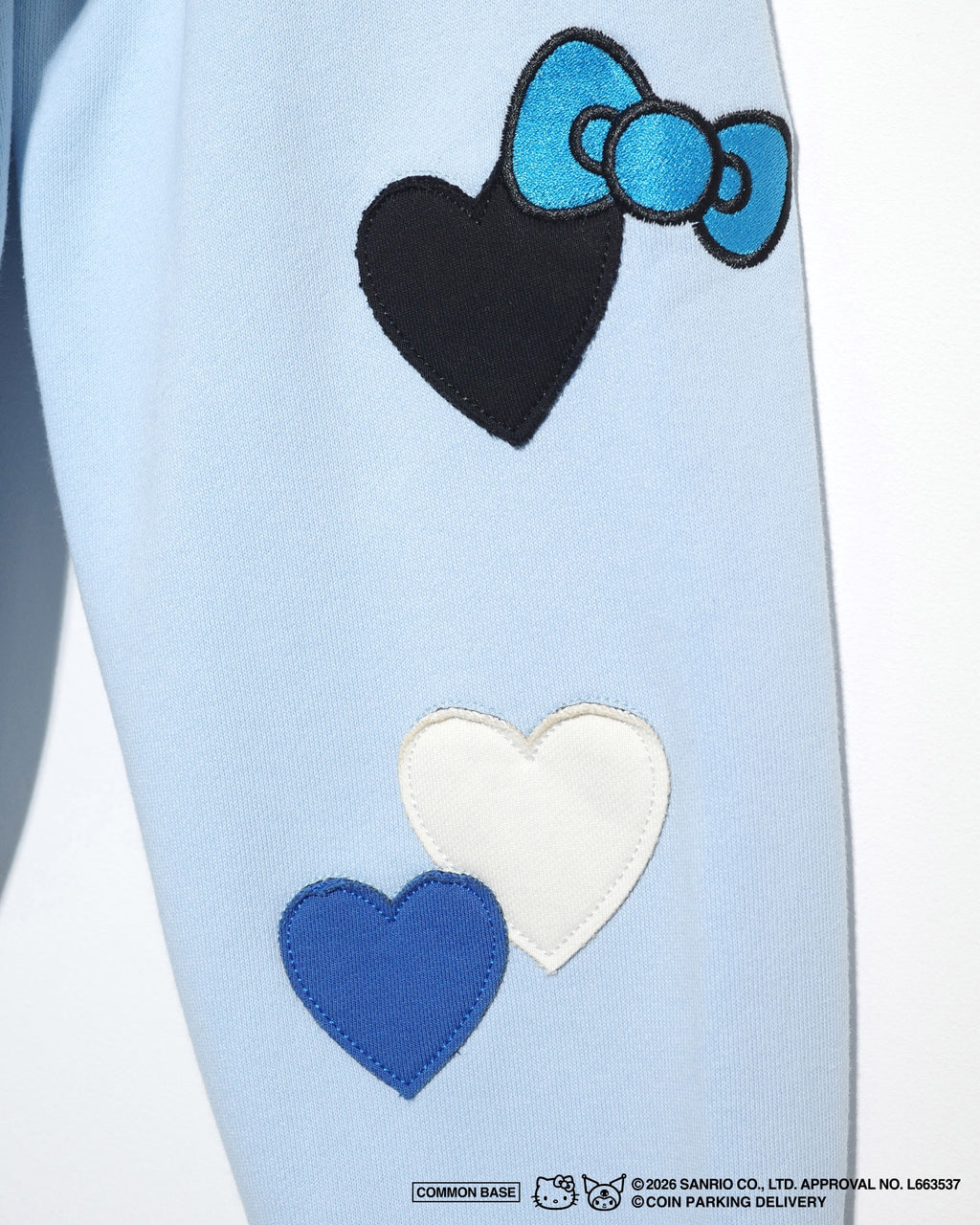 [On sale from 8:00 PM on January 31st] COIN PARKING DELIVERY × SANRIO CHARACTERS PATCHWORK ZIP SWEAT HOODIE CPDSC-KT17 LIGHT BLUE