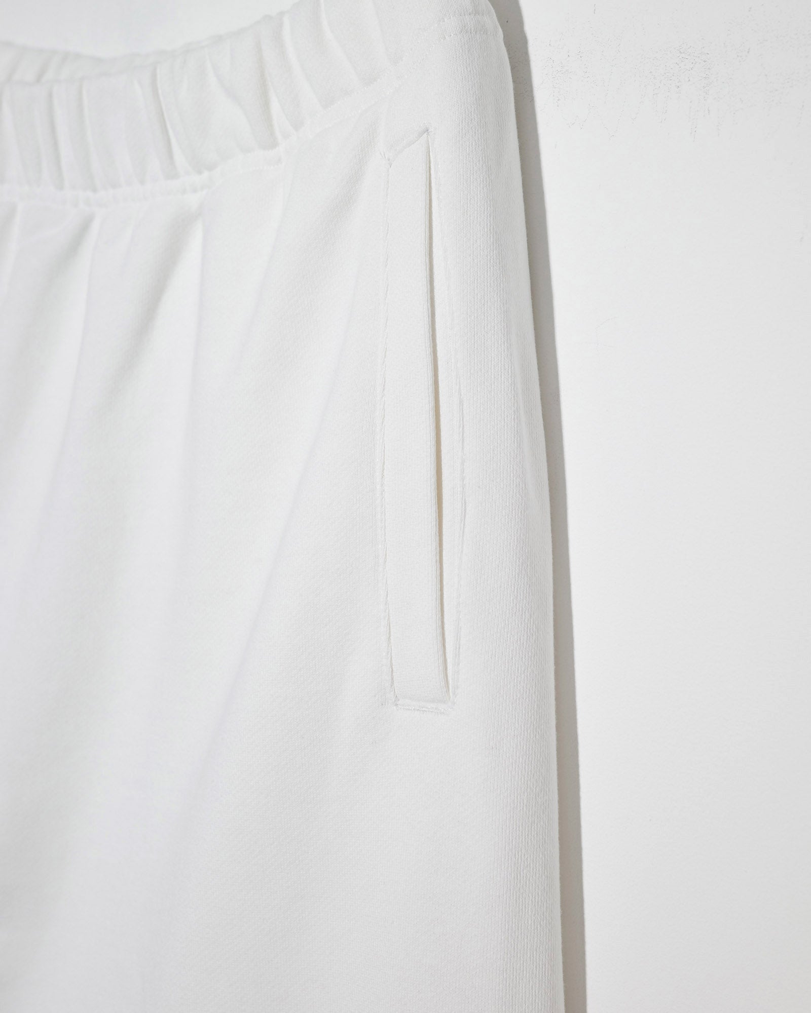 NISHIMOTO IS THE MOUTH  WIDE SWEAT PANTS NIM-EWD08 WHITE