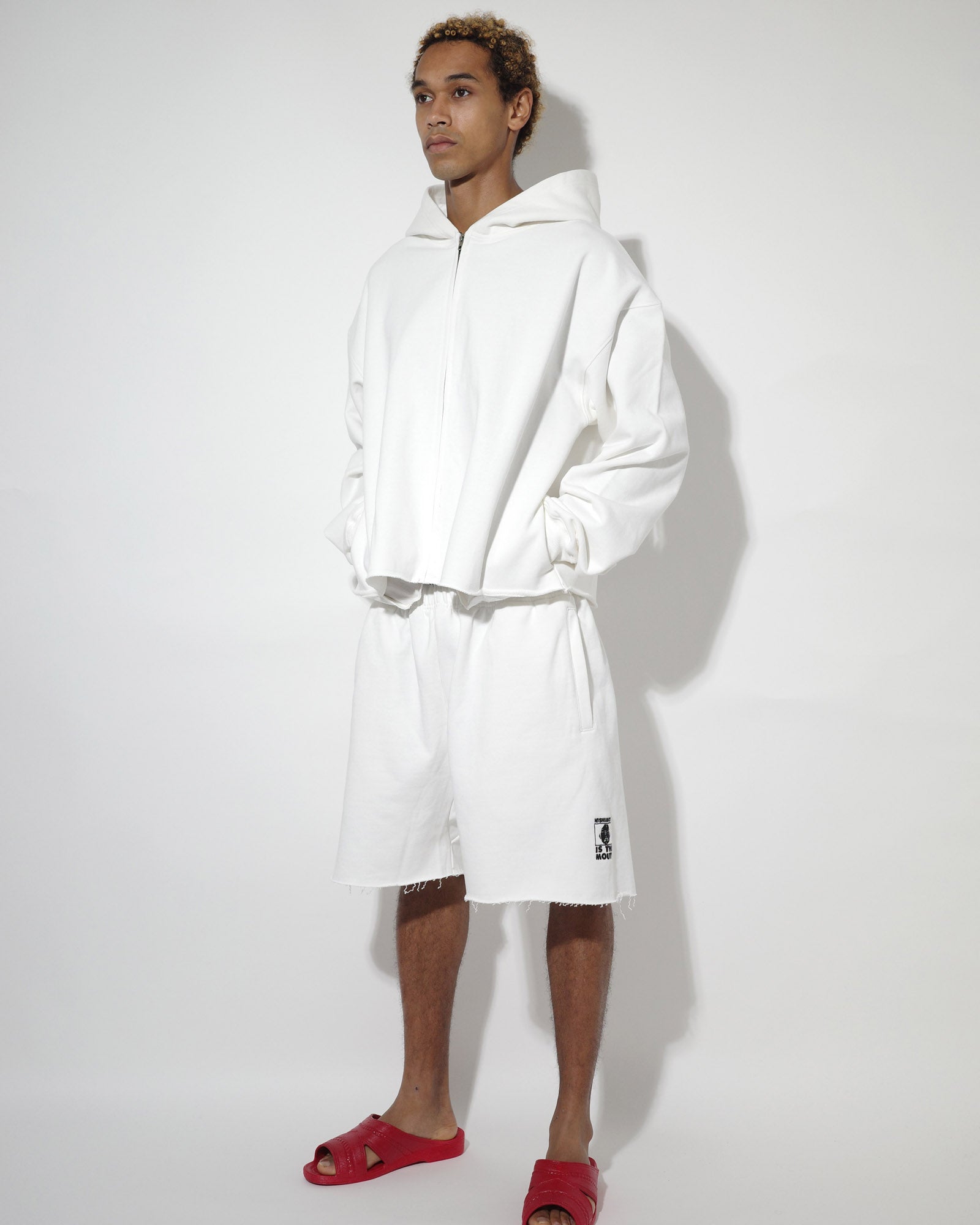 NISHIMOTO IS THE MOUTH WIDE SWEATSHORTS NIM-EWD12 WHITE
