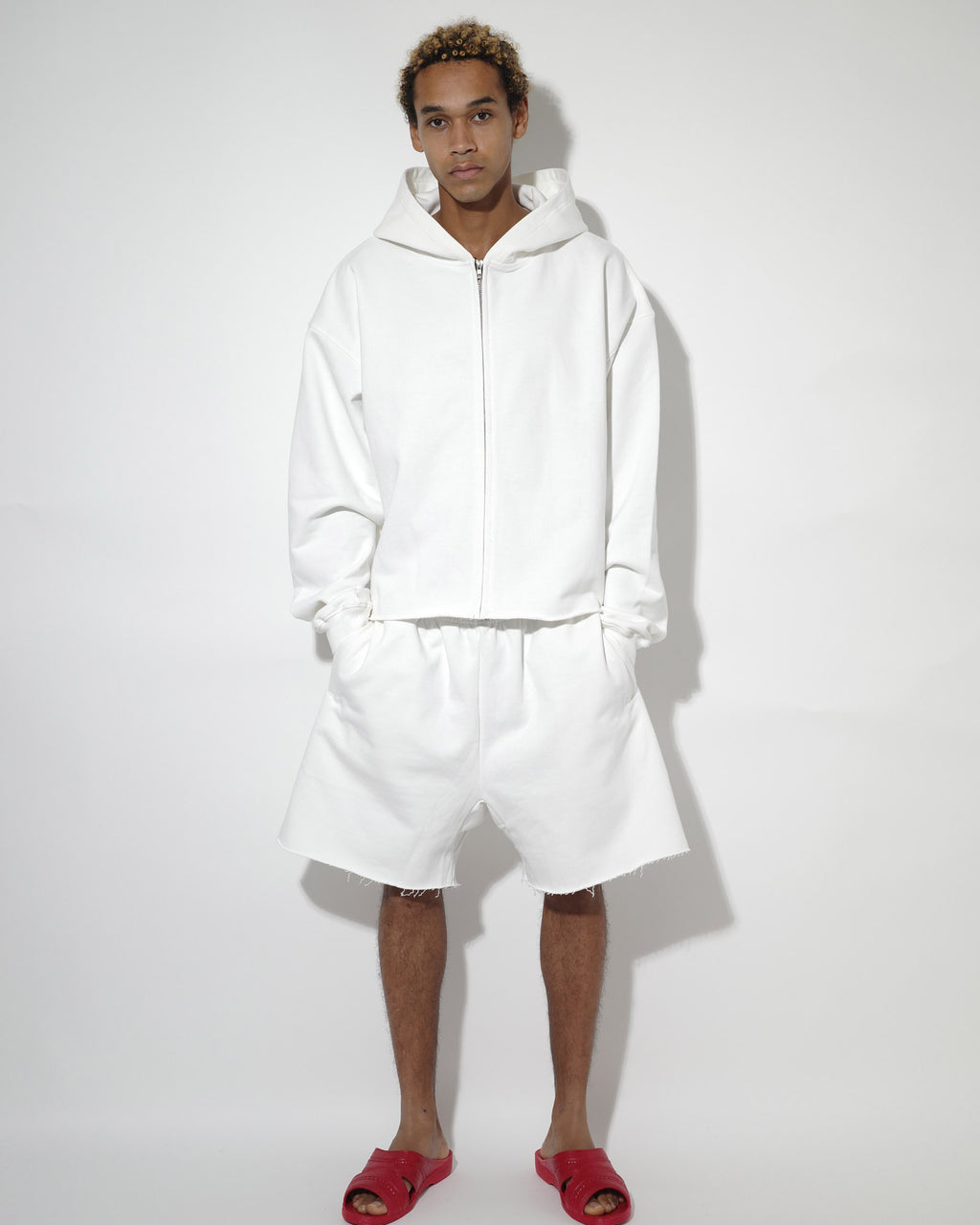 NISHIMOTO IS THE MOUTH WIDE SWEATSHORTS NIM-EWD12 WHITE