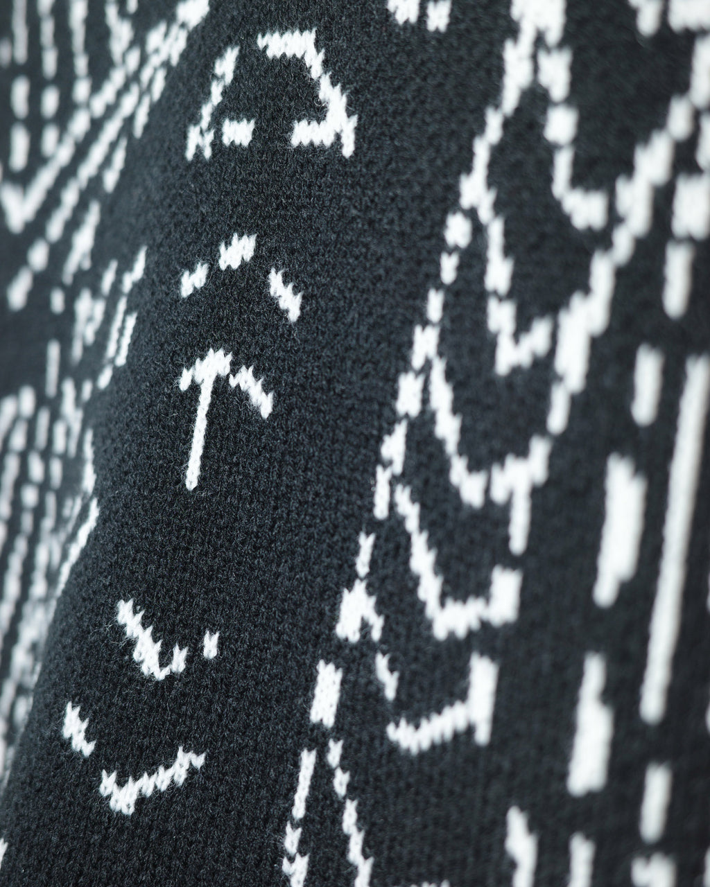 NISHIMOTO IS THE MOUTH KNIT BLANKET NIM-GBL BLACK