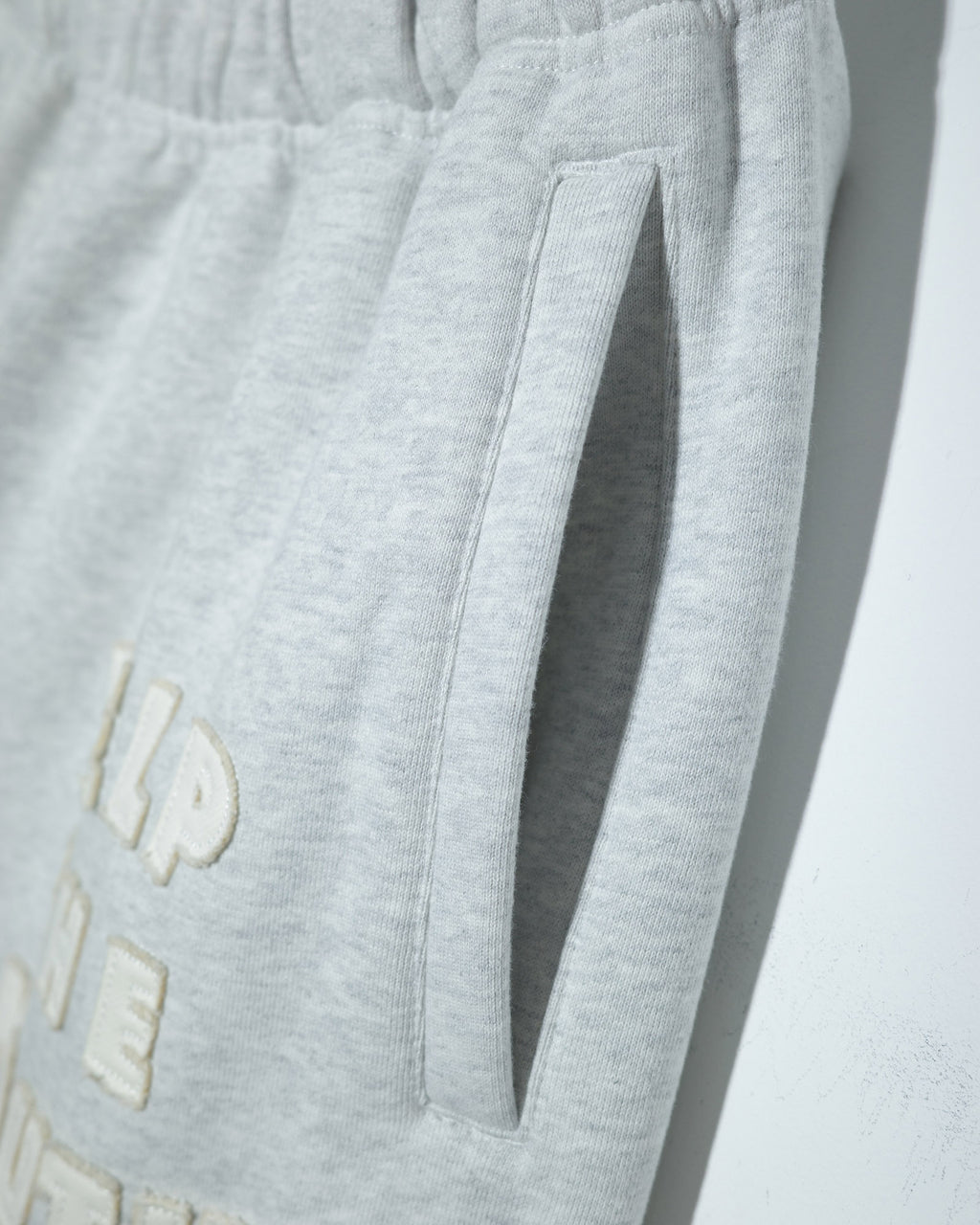 NISHIMOTO IS THE MOUTH WIDE SWEATPANTS NIM-HWD58W LIGHT HEATHER GREY