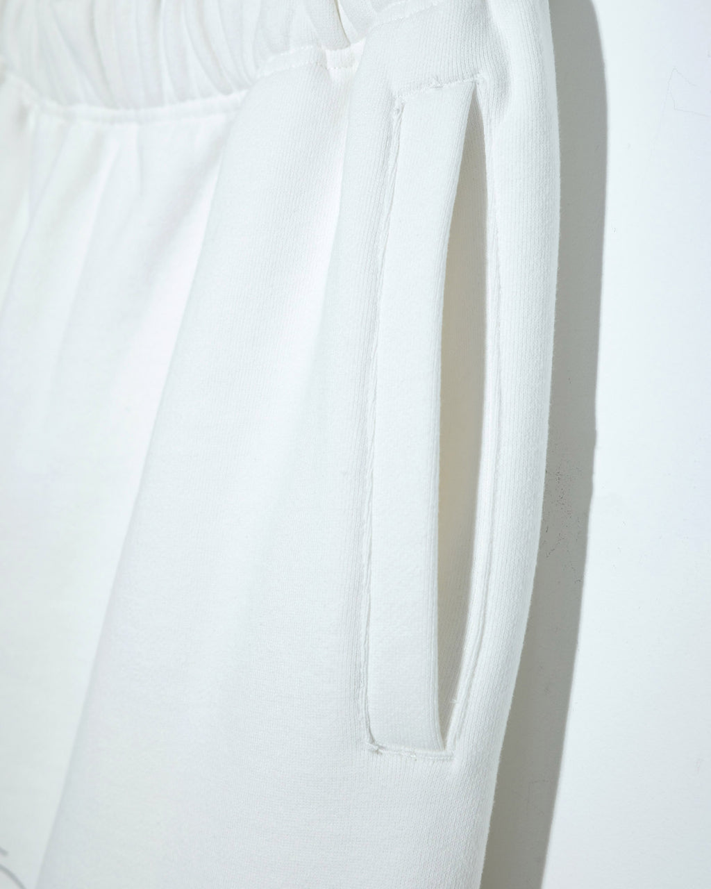 NISHIMOTO IS THE MOUTH WIDE SWEATPANTS NIM-HWD68  WHITE