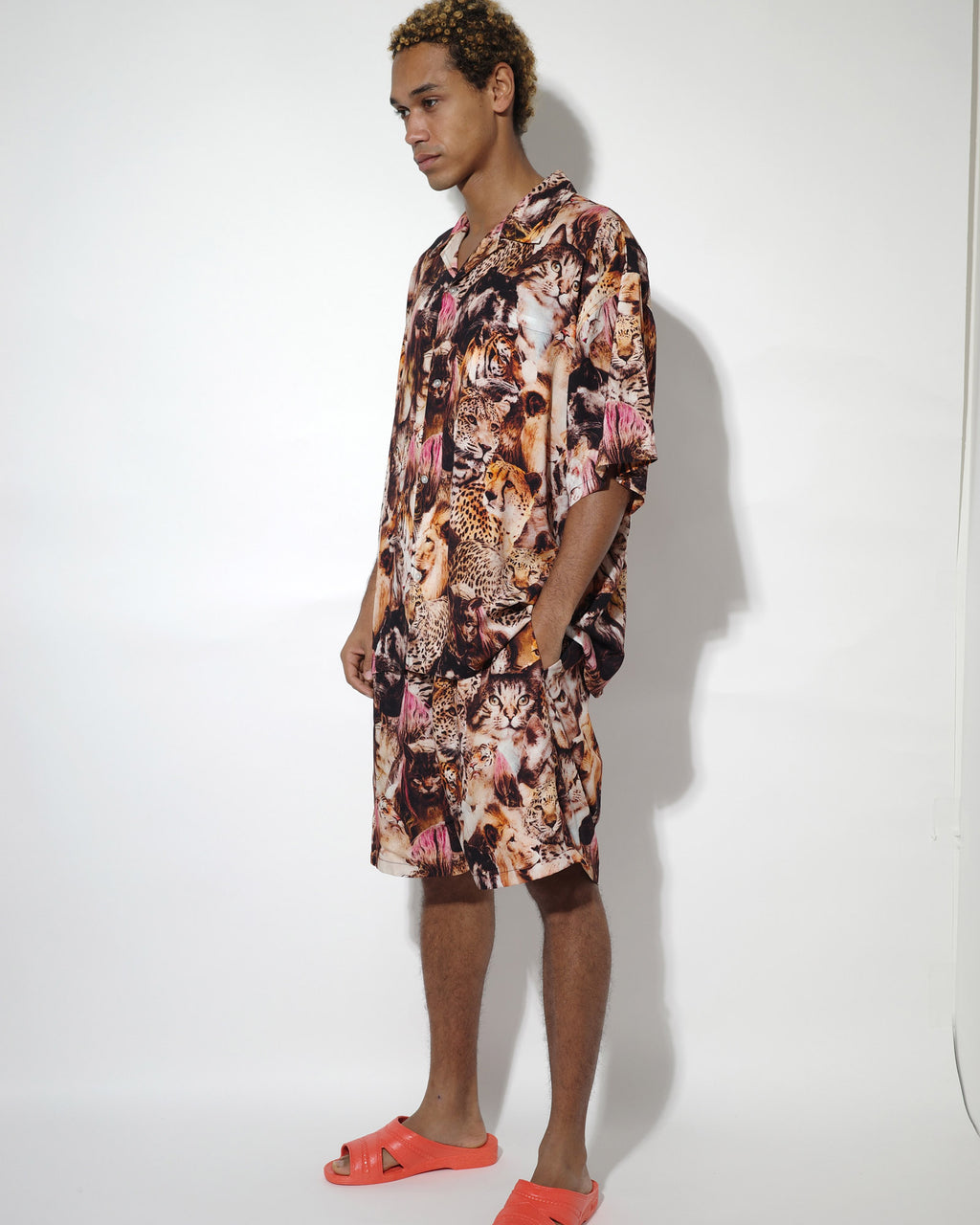 NISHIMOTO IS THE MOUTH HAWAIIAN SHORTS NIM-T1ST ANIMALS