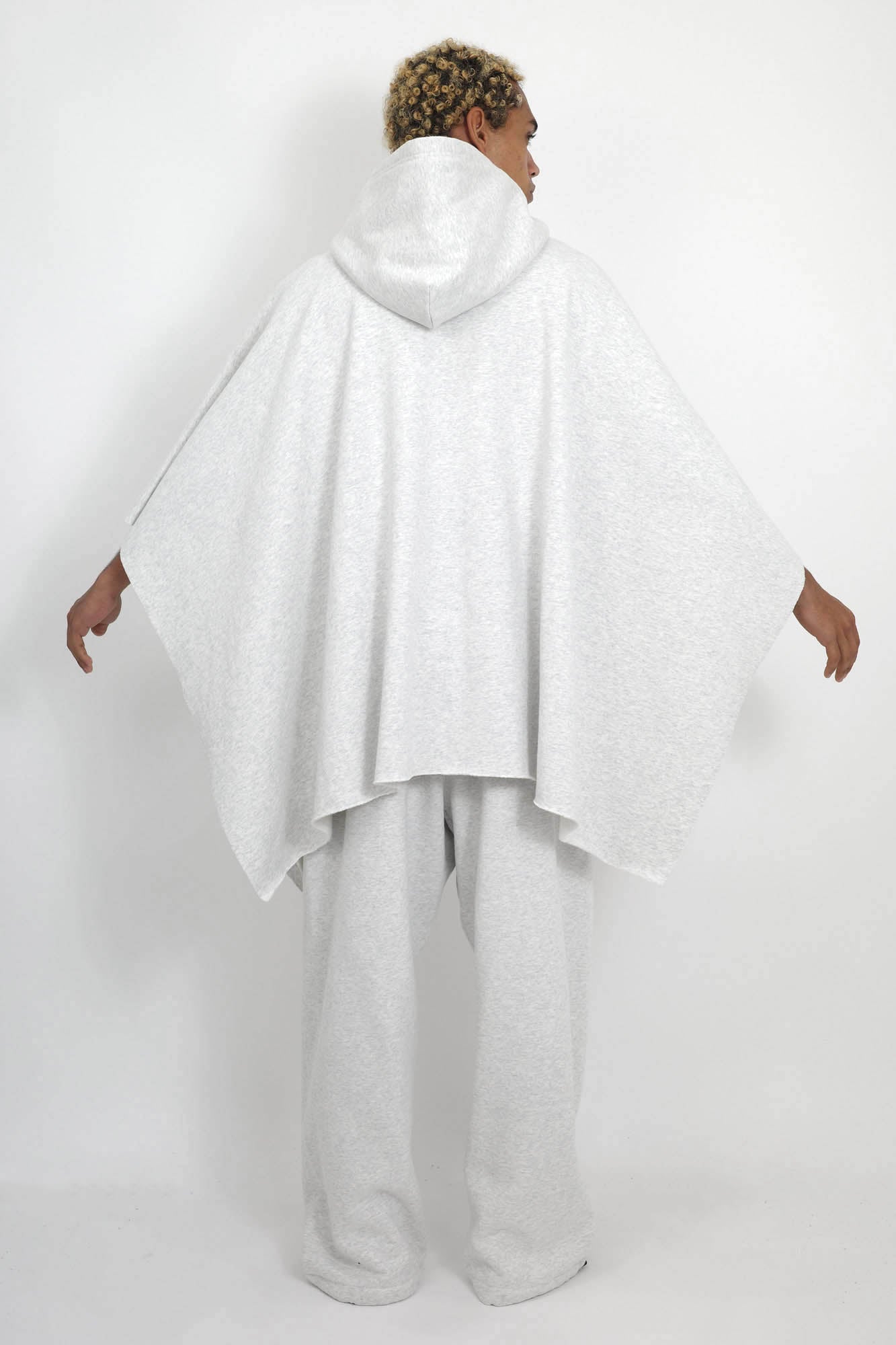 NISHIMOTO IS THE MOUTH WIDE SWEAT PONCHO NIM-WD09 LIGHT HEATHER GREY