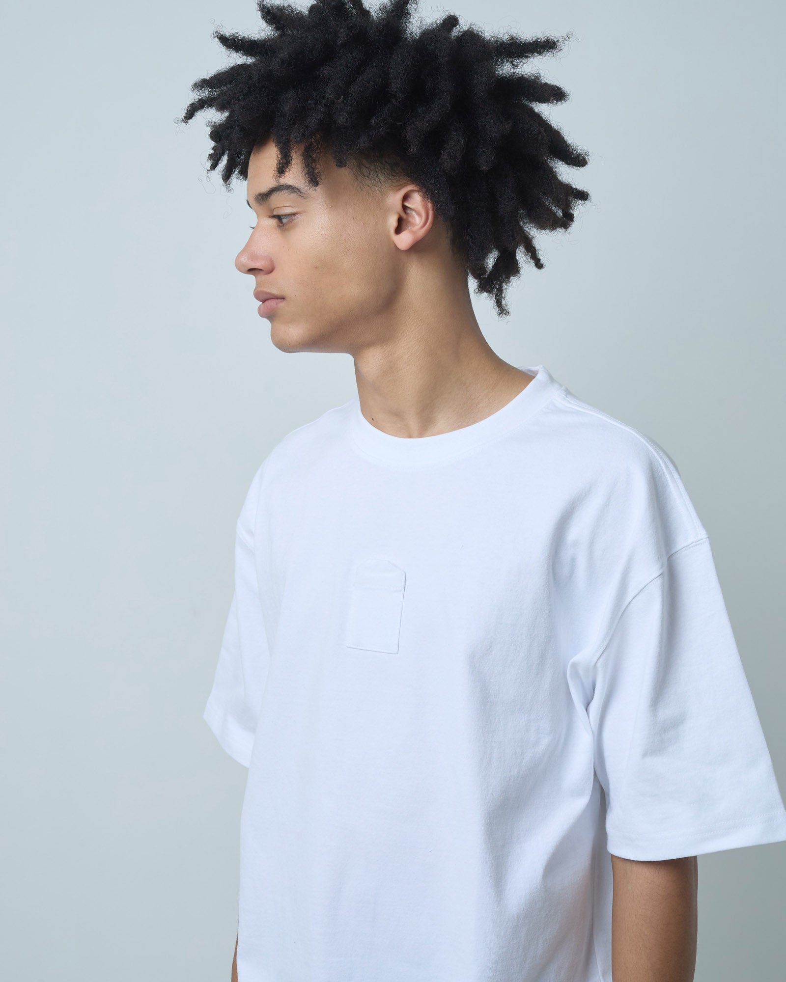 BOKUNOU COMMON OMAMORI POCKET S/S TEE BNCM-101T WHITE