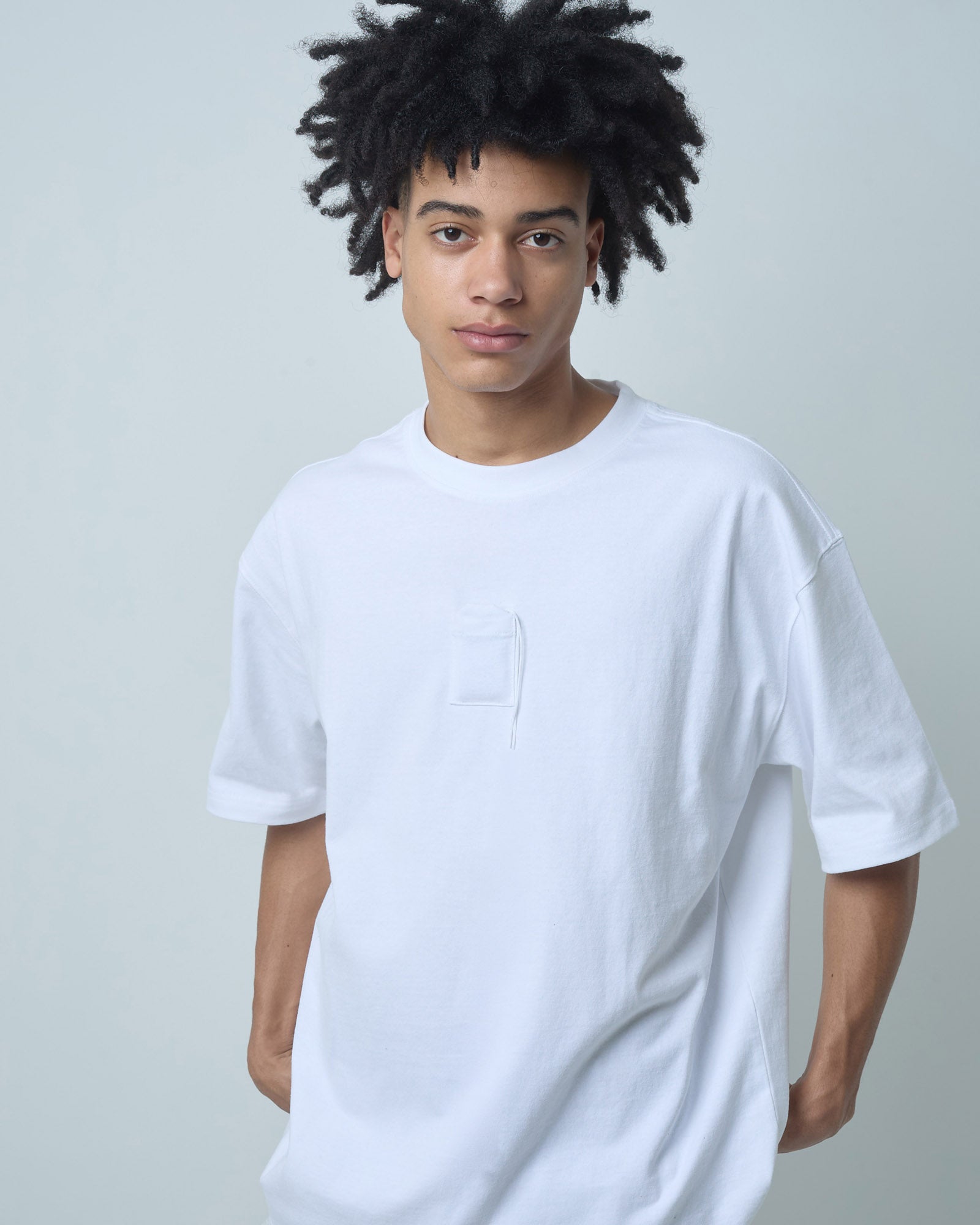 BOKUNOU COMMON OMAMORI POCKET S/S TEE BNCM-101T WHITE