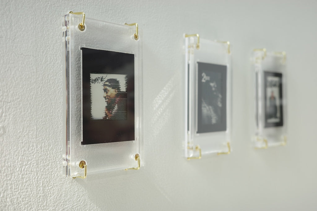 2PAC / Kosuke Kawamura Neo-silk, glitter on canvas with CARD